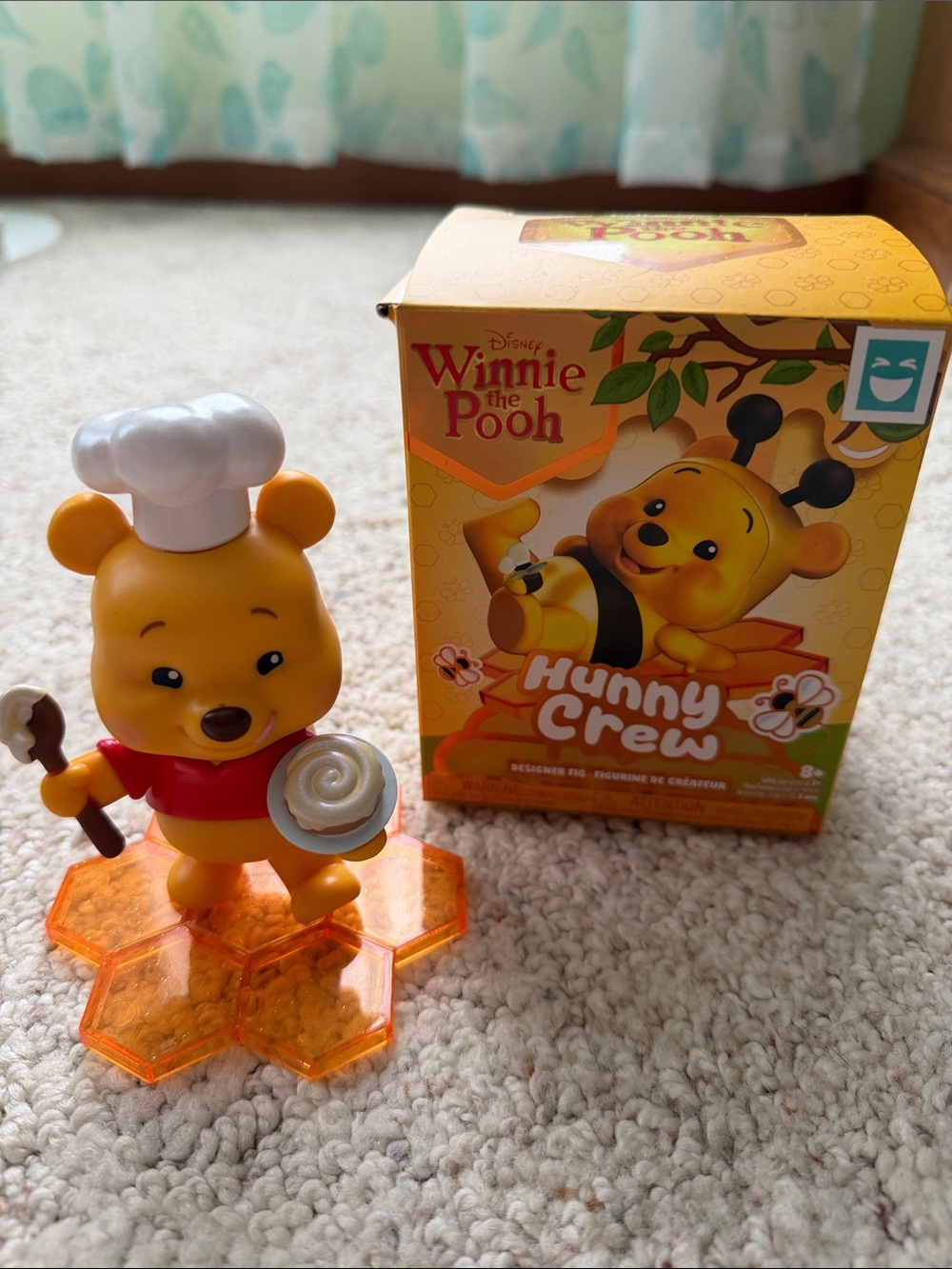 NIB Pooh Hunny Crew